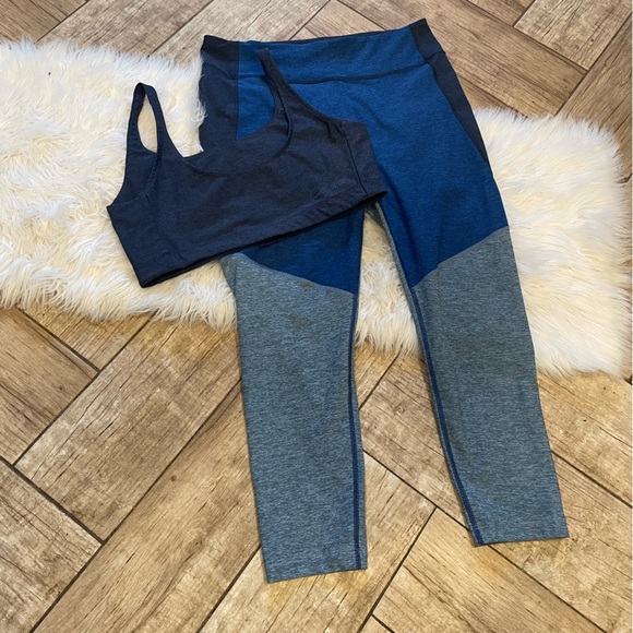 Outdoor Voices Tri Tone Blue Legging and Sports Bra Set XL - Picture 4 of 9